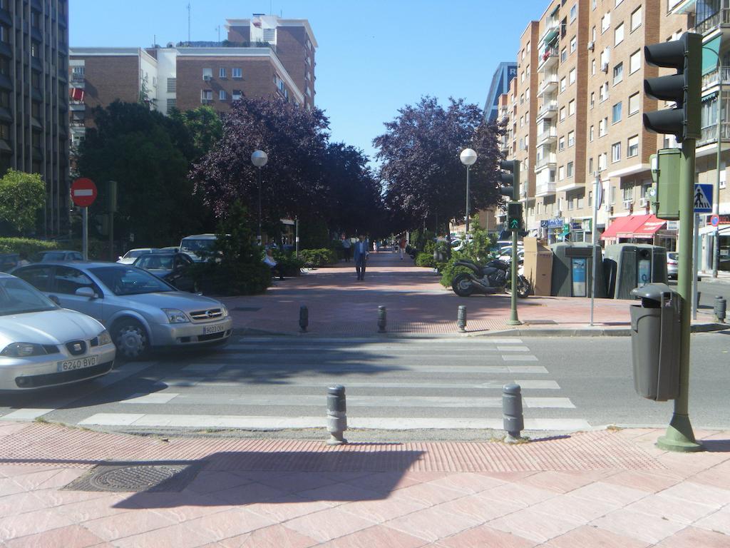 Madrid Studio Apartments Exterior foto